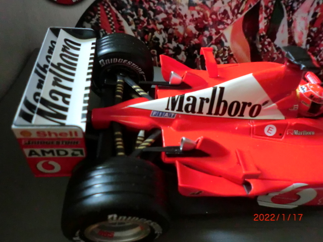 1/18 HOTWHEELS フェラーリ 2003 ミハエルシューマッハ マルボロ仕様 1/18 HOTWHEELS フェラーリ 2003 ミハエルシューマッハ マルボロ仕様