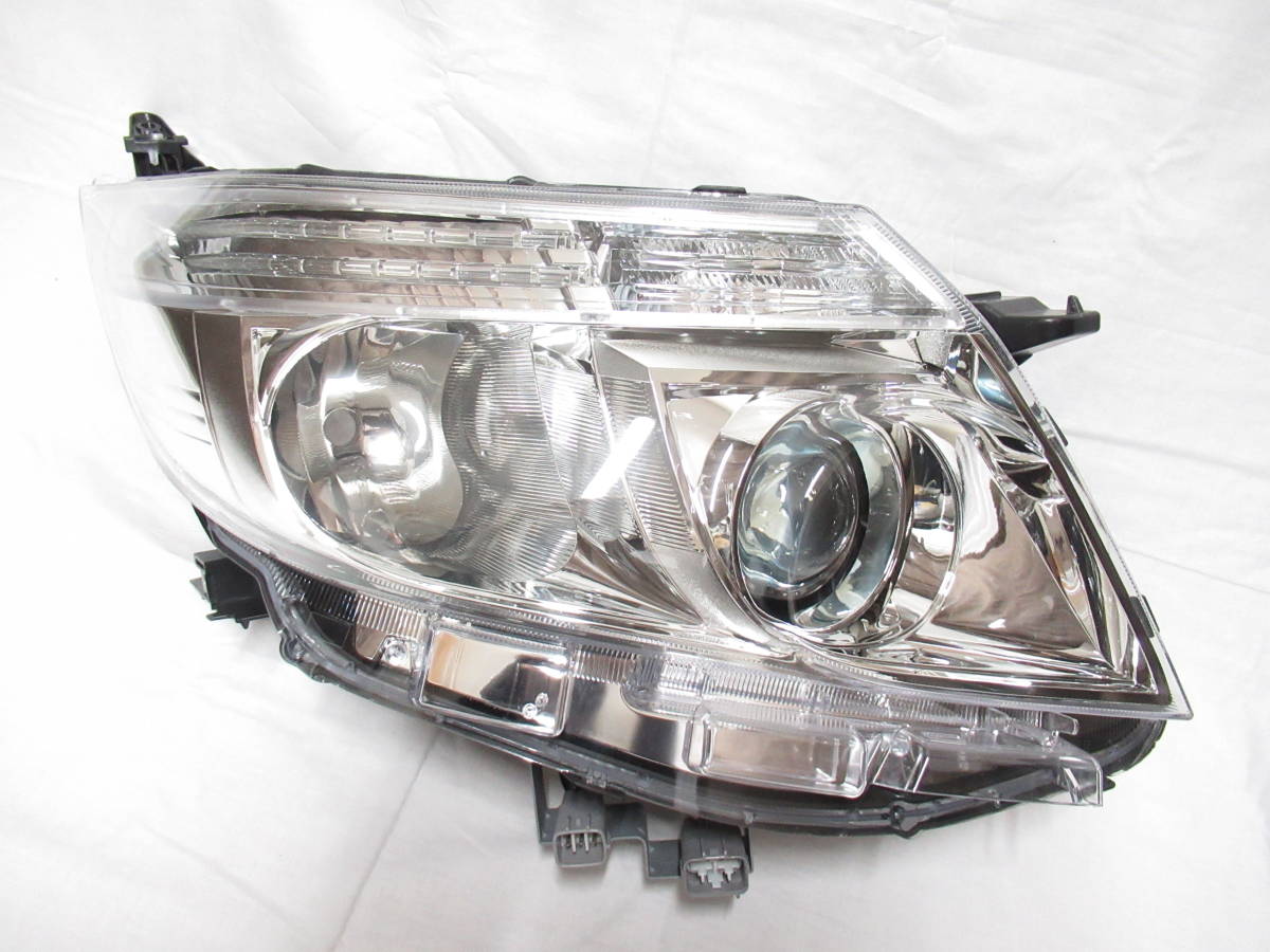 しました ヤフオク! LED点灯確認済 80 前期 ノア エスク... - 即決 美
