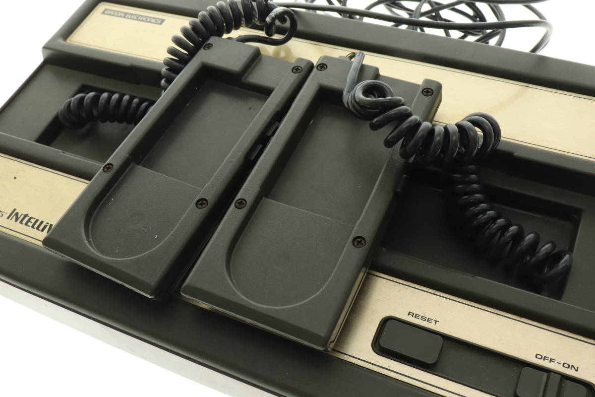 NJZB4-1-14 BANDAI バンダイ インテレビジョン 5154 ゲームカートリッジ交換式ビデオゲーム ゲーム 付属品付き 動作未確認 ジャンク