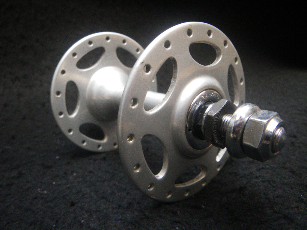 人気の NJS刻 36H FRONT HUB ラージハブ OLD DURA-ACE SHIMANO 旧車