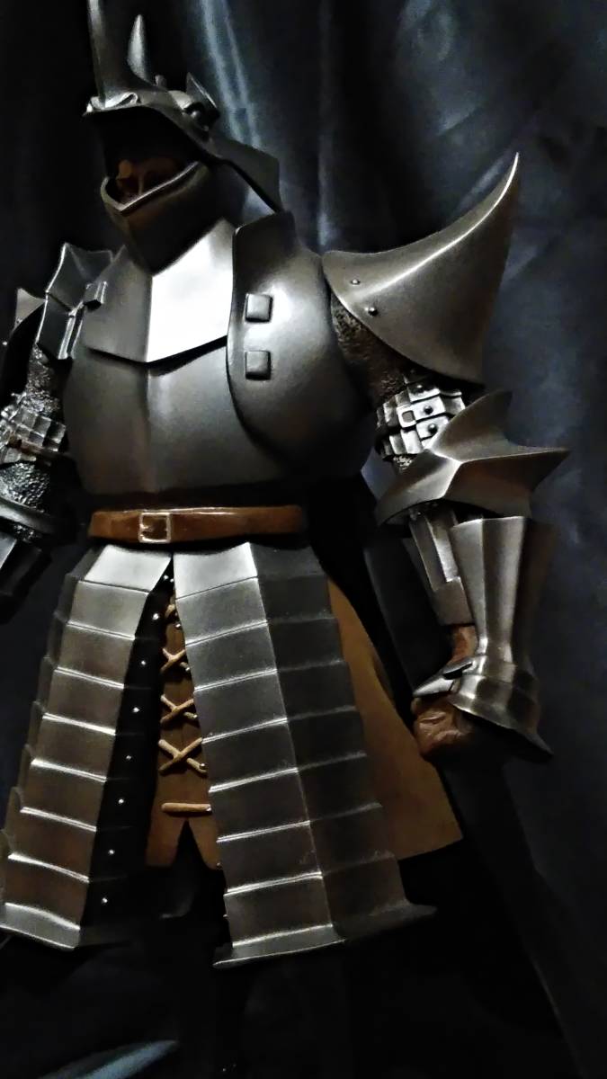 ベルセルク ボスコーン将軍 限定版 フィギュア ベルセルク ボスコーン将軍 限定版 フィギュア