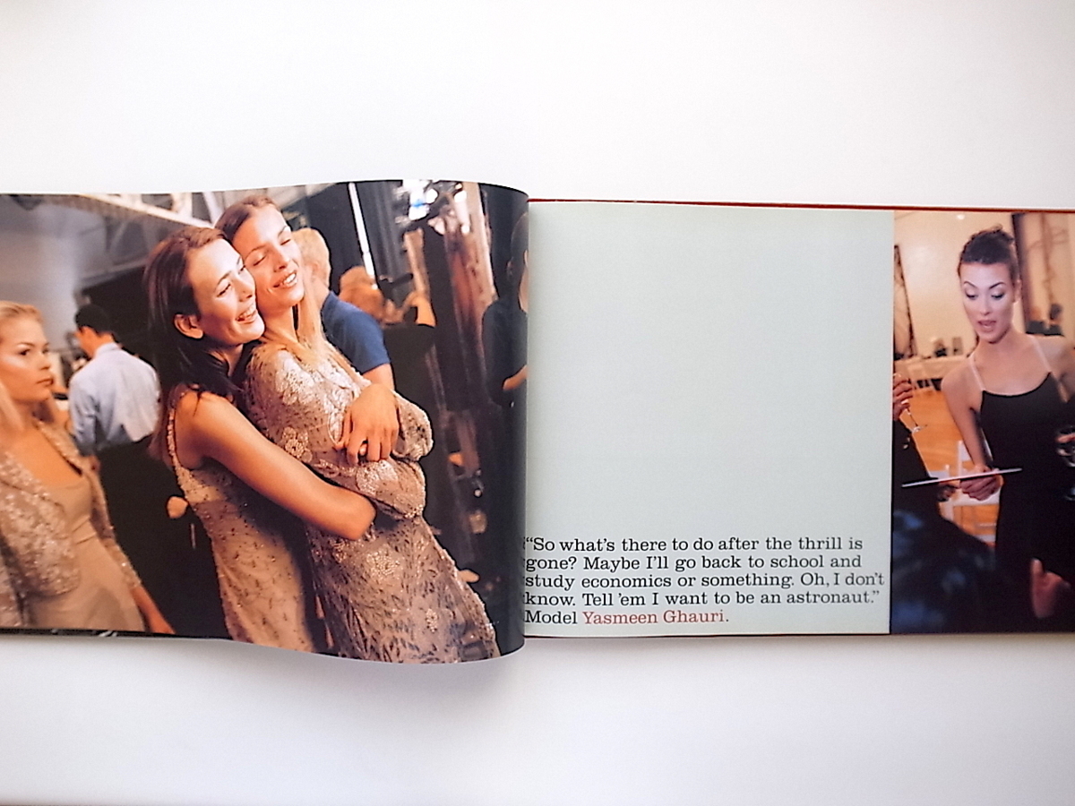 20g◆　Runway Madness (洋書,ハードカバー大型本,1998年)ルシアン・パーキンズによるファッションショー写真集_画像2
