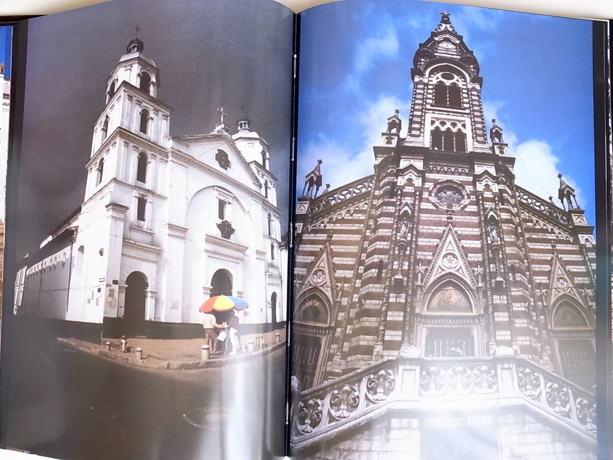 20r◆　The Charm of Bogota　 (Hardcover)　コロンビアの首都ボゴタの写真集_画像2