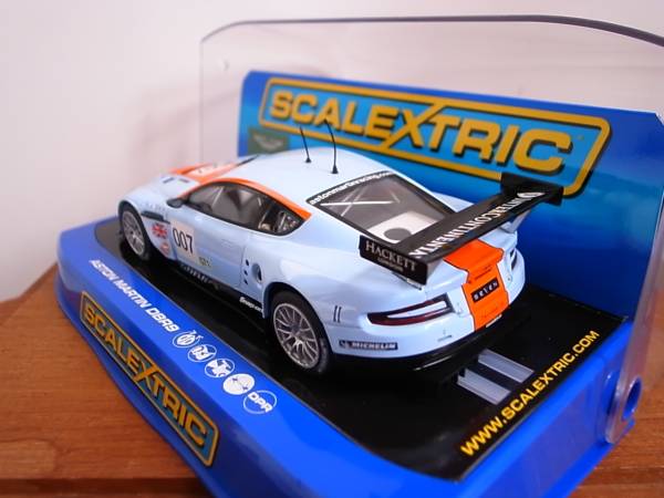 1/32 Scalextric ASTON MARTIN DBR9 GULF #007_画像3