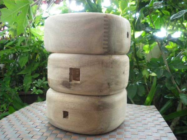 **( бесплатная доставка ) 3.980 иен Okinawa sanshin специальный дерево рамка-оправа chi-ga style струна тюнер, предотвращение скольжения сосна жир комплект 