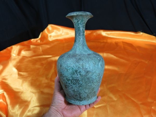 B　高麗浄瓶　残欠　金工 仏教　寺院　韓国　朝鮮　遺跡発掘品