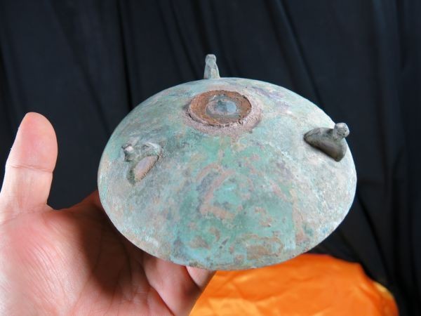 青銅器蓋　前漢時代　遺跡発掘品　中国