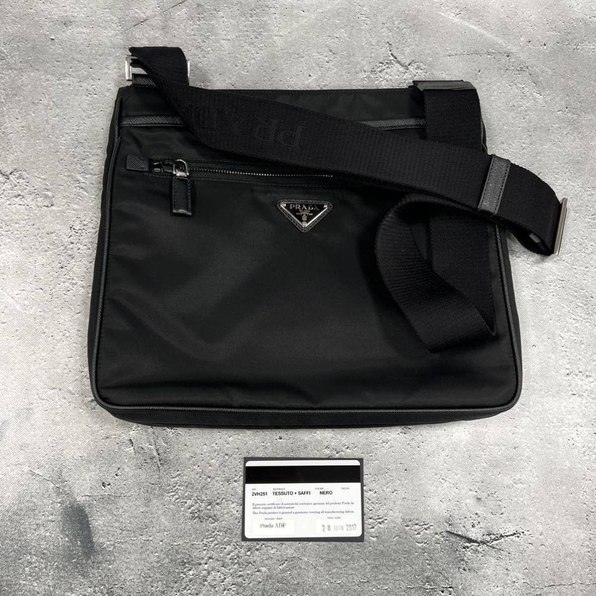 PRADA プラダ 斜めがけ ショルダー バック elc.or.jp