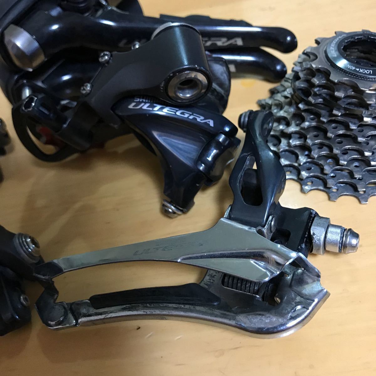 Shimano Ultegra R8000 FD RD CS セットバラ売り不可-
