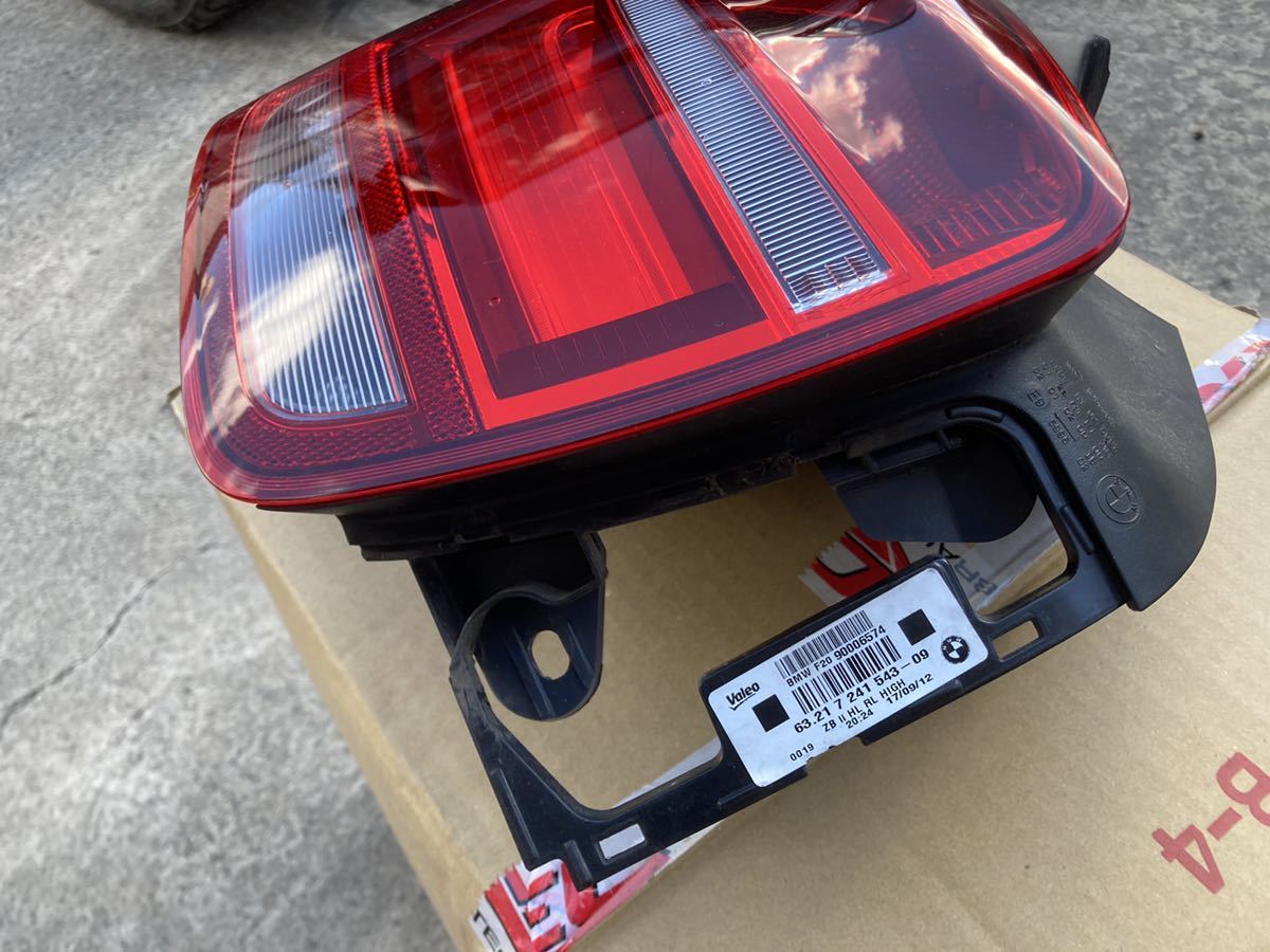 売切 BMW 116i F20 前期 左 テールランプ テールライト 1 売切 BMW 116i F20 前期 左 テールランプ テールライト 1