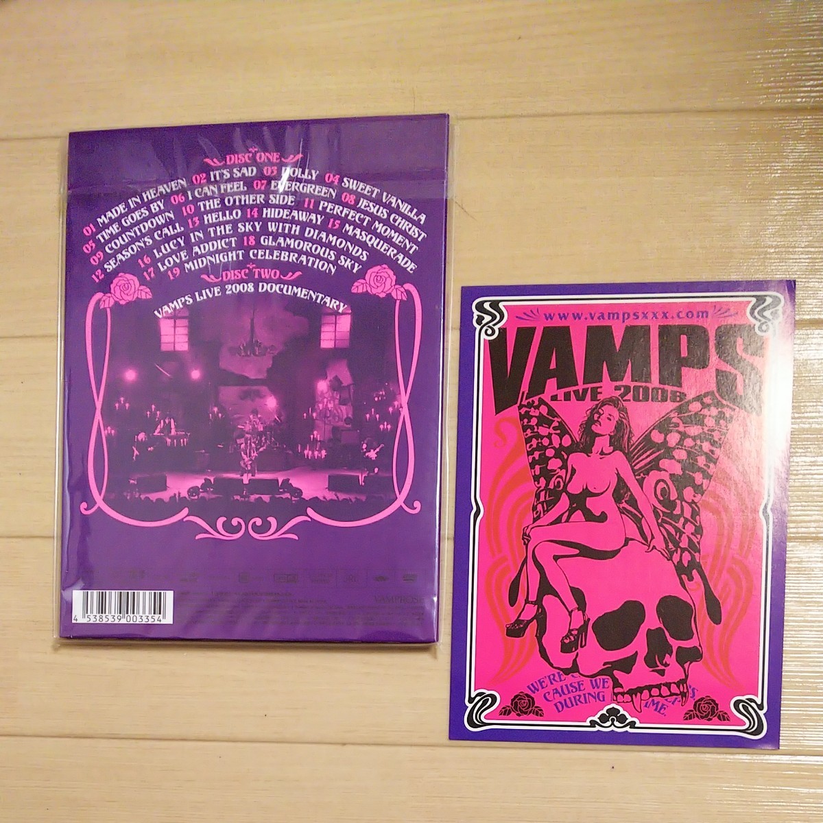 VAMPS LIVE 2008 DVD2枚組【初回仕様限定盤DVD】【ｼﾞｬｹｯﾄ同様ｽﾃｯｶｰ付き】 【値下げ】