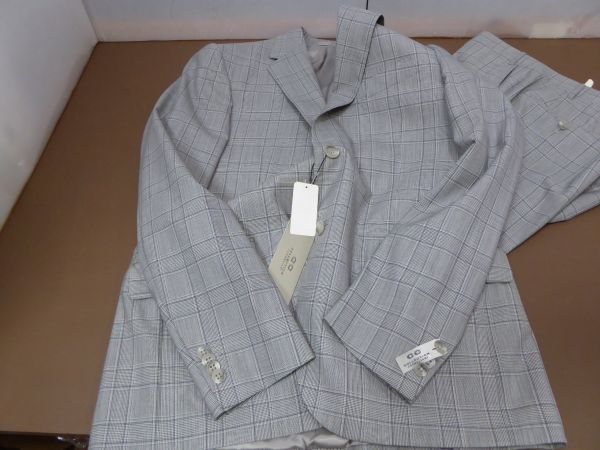 未使用品 CORNELIANI/コルネリアーニ メンズスーツ サイズ52 未使用品 CORNELIANI/コルネリアーニ メンズスーツ サイズ52