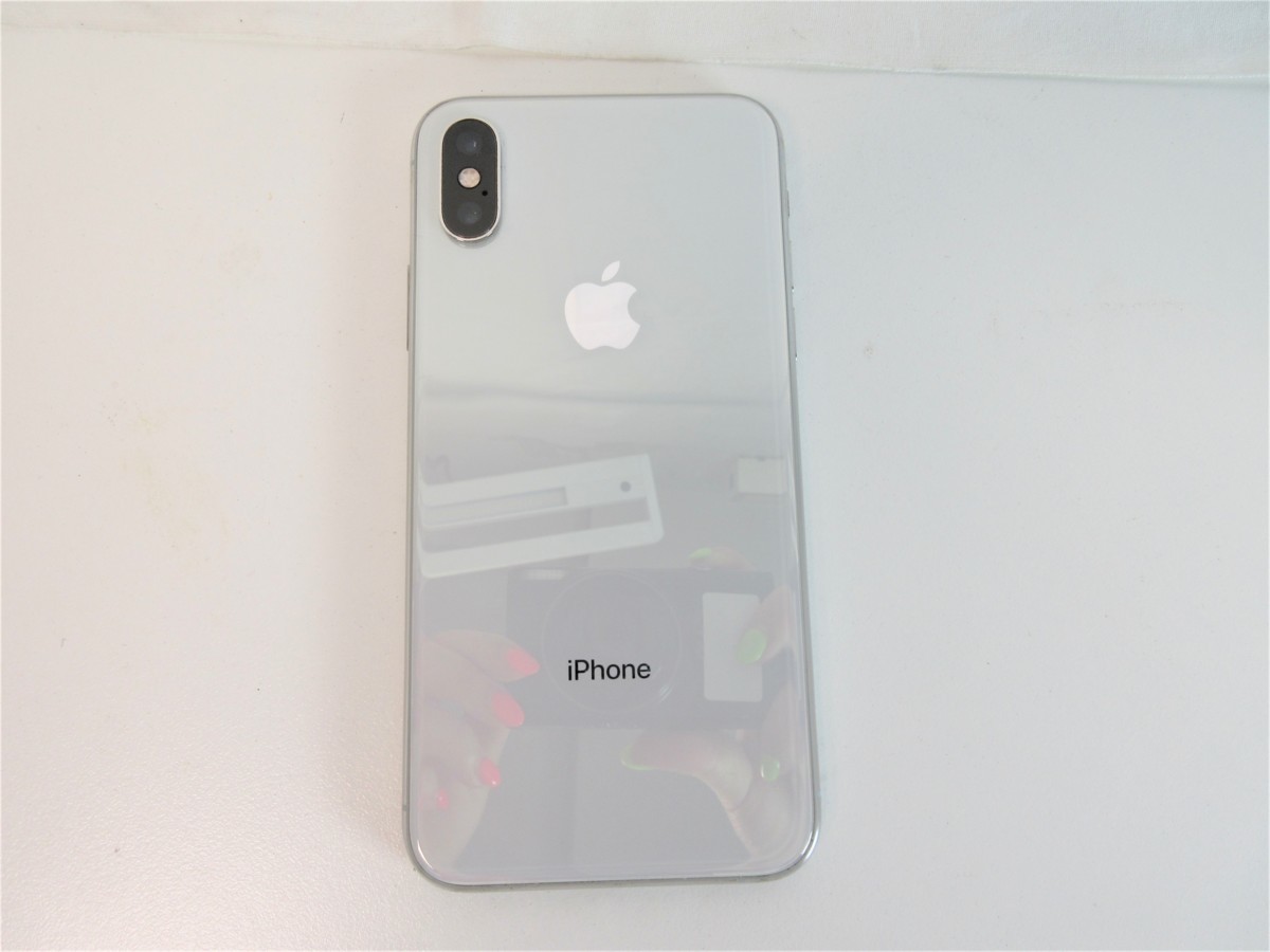 Apple iPhone XS 256GB シルバーMTE12J/A - rehda.com