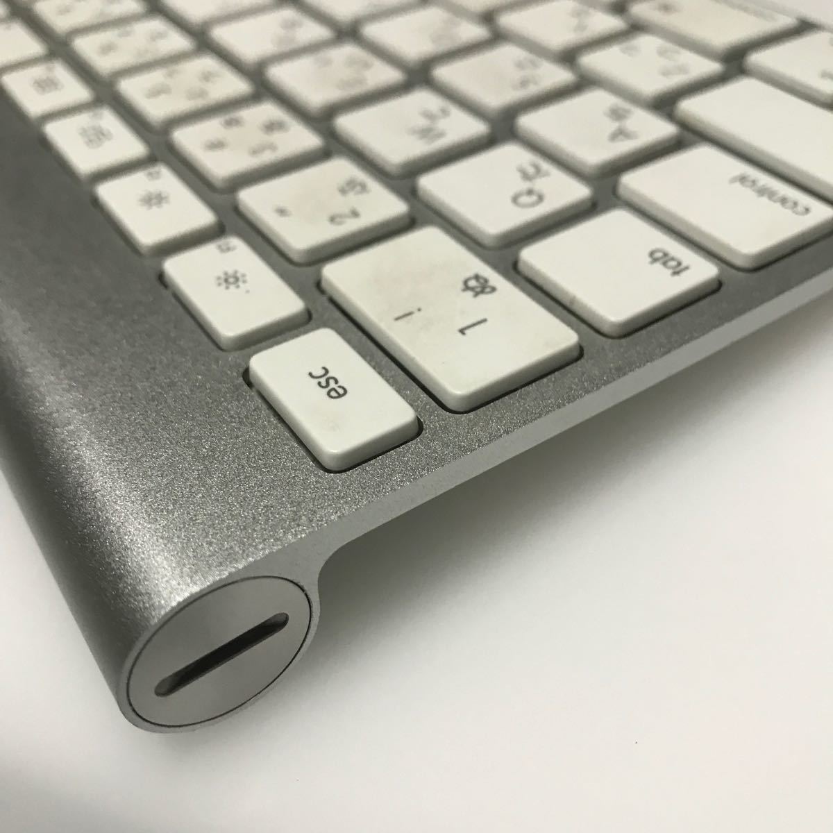 Apple 純正　マジックキーボード　Apple Magic Keyboard 1 ワイヤレスキーボード　美品　iPad接続OK！