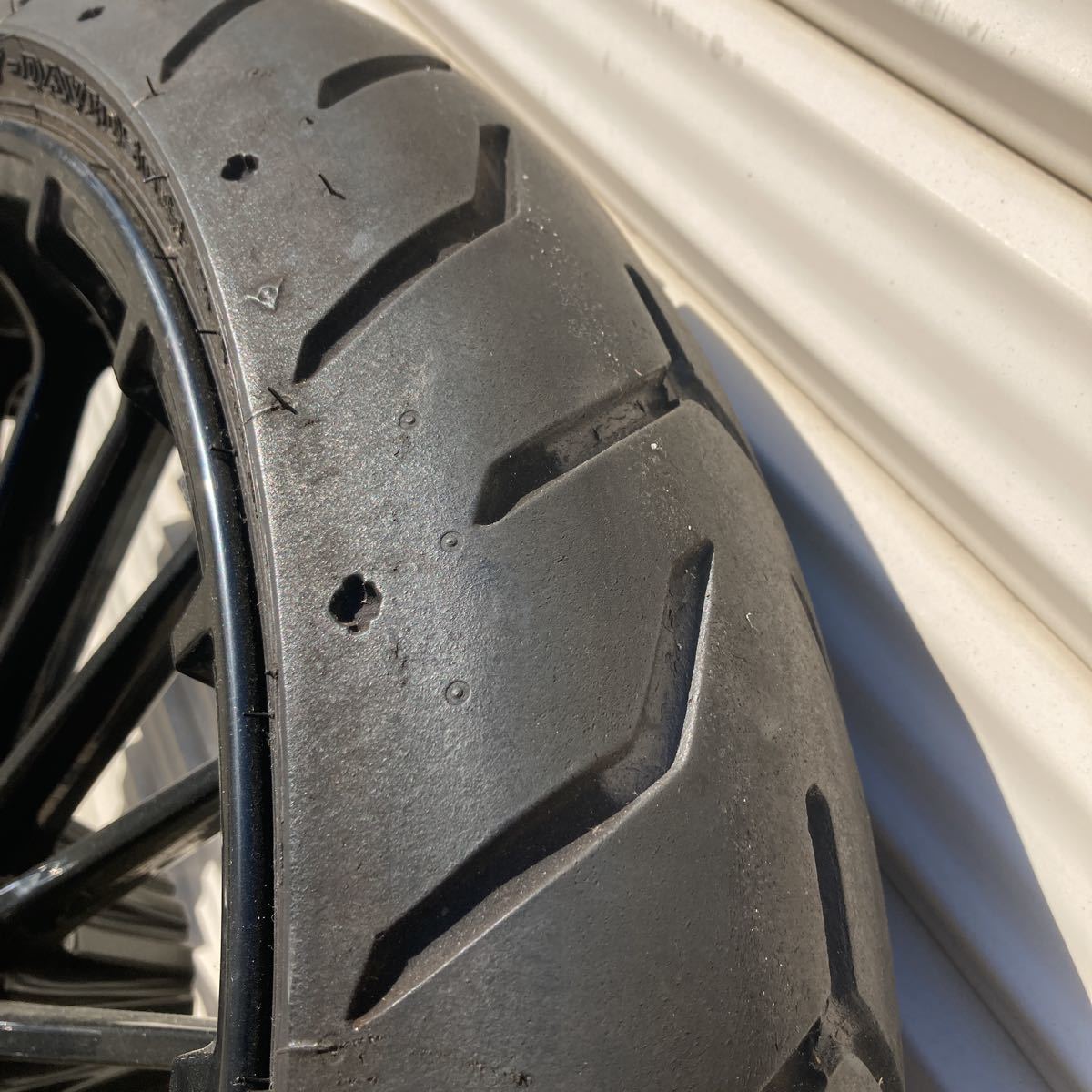 ハーレー純正 19インチ 純正ホイール fltrxs fltr flhx flhr cvo 130