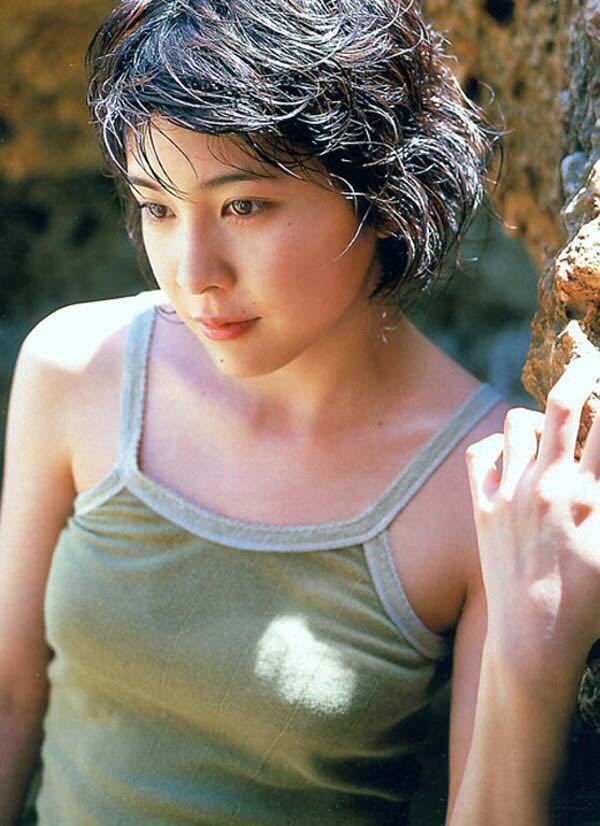 Yahoo!オークション - 【大量 】竹内結子 L判写真83枚セット Yahoo!オークション - 【大量 】竹内結子 L判写真83枚セット