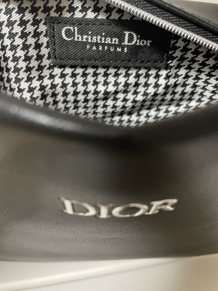 新品未使用 Dior ディオール ノベルティ 千鳥格子柄 ポーチ