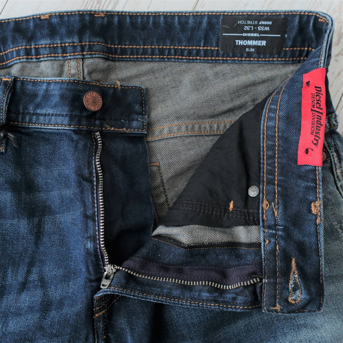 新品 DIESEL ジョグジーンズ 細身 スリム スキニー W33 Lサイズ 大切な