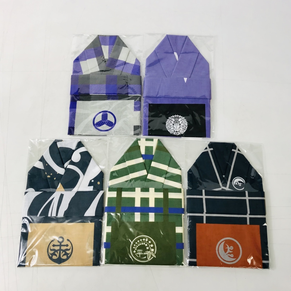 ラムコーポレーション 刀剣乱舞 刀剣男士てぬぐいコレクション 軽装 5種セット コミック アニメグッズ 売買されたオークション情報 Yahooの商品情報をアーカイブ公開 オークファン Aucfan Com ラムコーポレーション 刀剣乱舞 刀剣男士てぬぐいコレクション 軽装 5種セット コミック アニメグッズ 売買されたオークション情報 Yahooの商品情報をアーカイブ公開 オークファン Aucfan Com