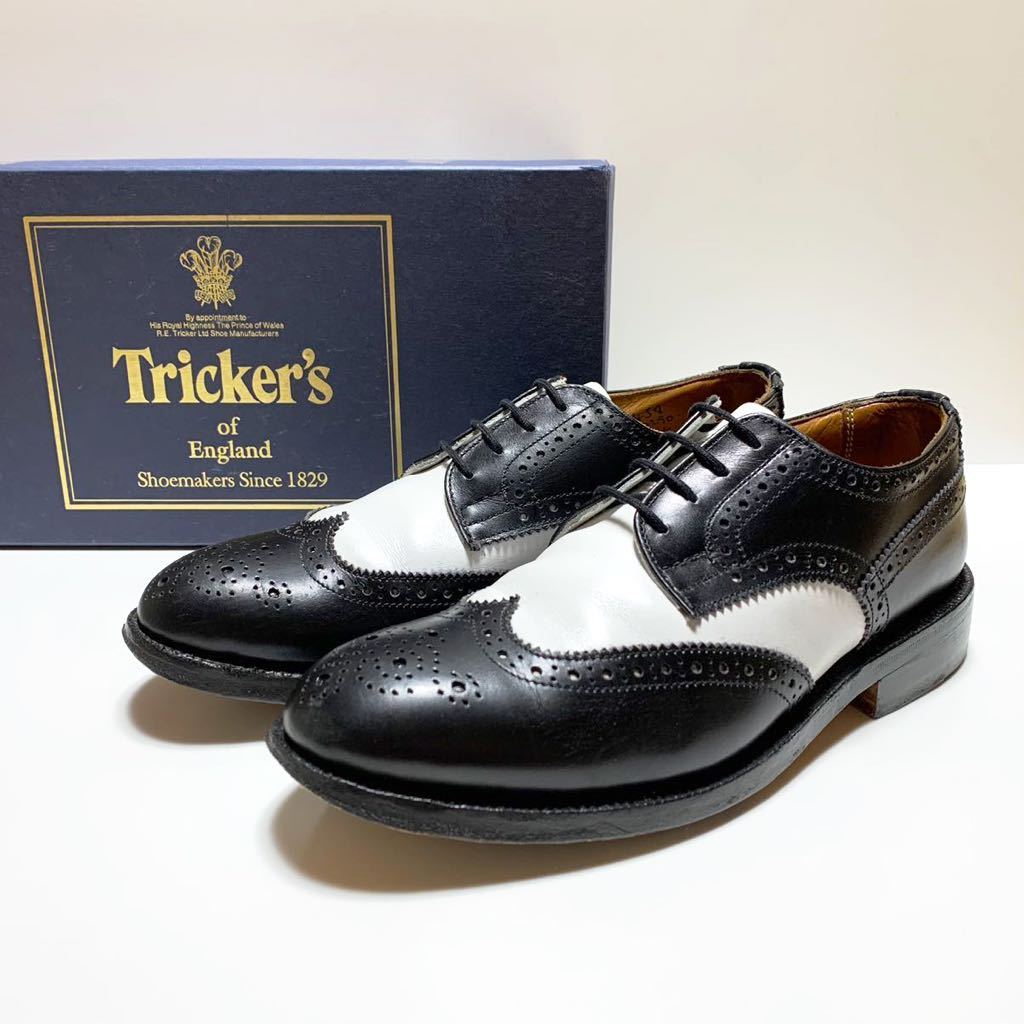 トリッカーズ Tricker's レザー ウイングチップ シューズ 白黒 トリッカーズ Tricker's レザー ウイングチップ シューズ 白黒