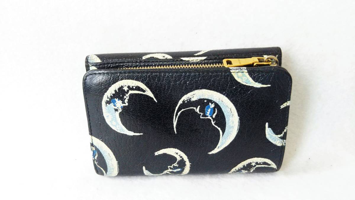 美品 $ 希少 ミュウミュウ miumiu 三日月 マドラス レザー製 美品 $ 希少 ミュウミュウ miumiu 三日月 マドラス レザー製