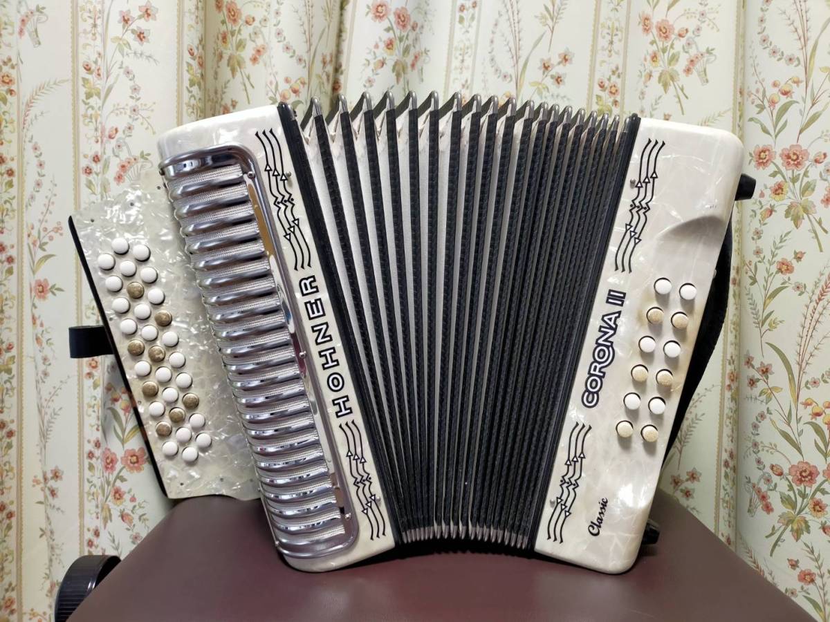 アコーディオン HOHNER ホーナー 3列ダイアトニック GCF ボタン アコーディオン HOHNER ホーナー 3列ダイアトニック GCF ボタン