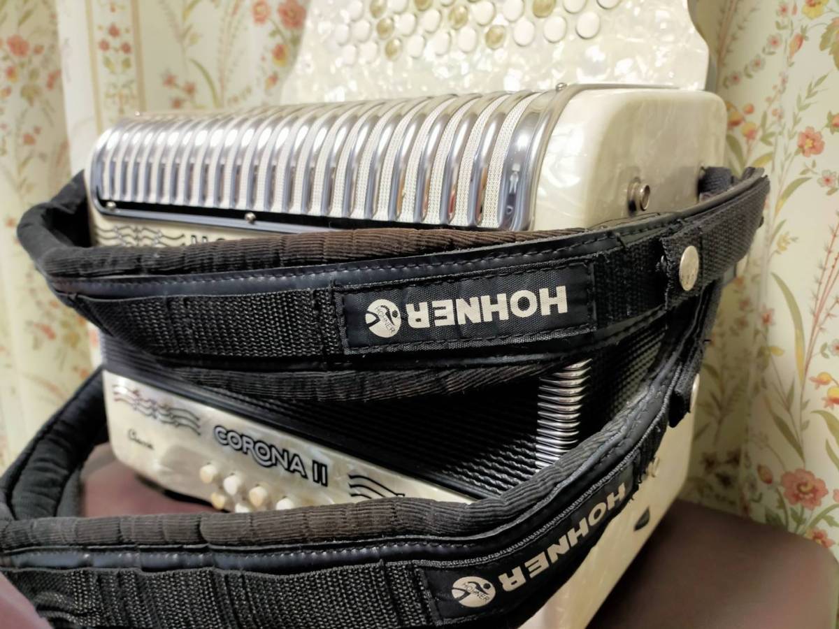 アコーディオン HOHNER ホーナー 3列ダイアトニック GCF ボタン アコーディオン HOHNER ホーナー 3列ダイアトニック GCF ボタン