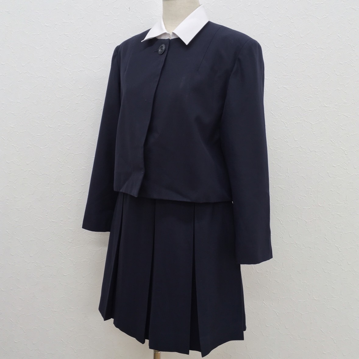 Yahoo!オークション - (A)A659 (中古)愛知県 稲沢高校 旧制服 3 Yahoo!オークション - (A)A659 (中古)愛知県 稲沢高校 旧制服 3