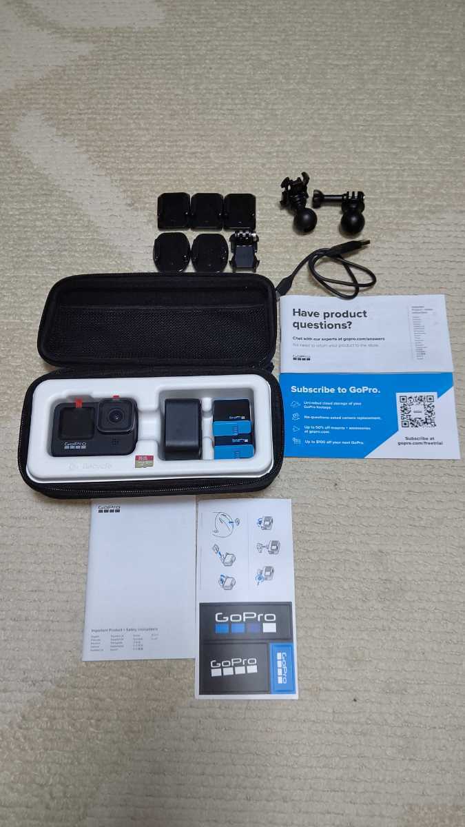 あなたにおすすめの商品 GoPro HERO9 Black アクションカム アクションカメラ ゴープロ 水中カメラ HERO9Black本体  認定SDカード 64GB 予備 1720mAhバッテリー