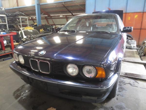 ★1993年 BMW E34 525i HD25 ABS コンピューター★_画像3