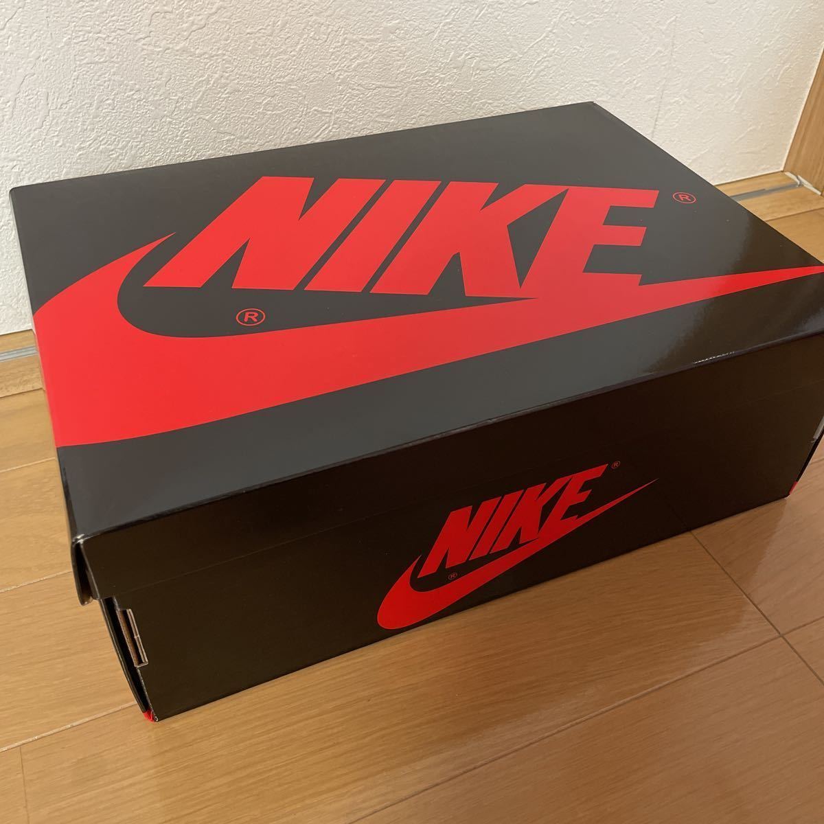 《新品未使用！》NIKE ナイキ　AIR JORDAN 1 エアジョーダン1 Patent Bred パテントブレッド パテント　　赤　２７.５cm _画像7