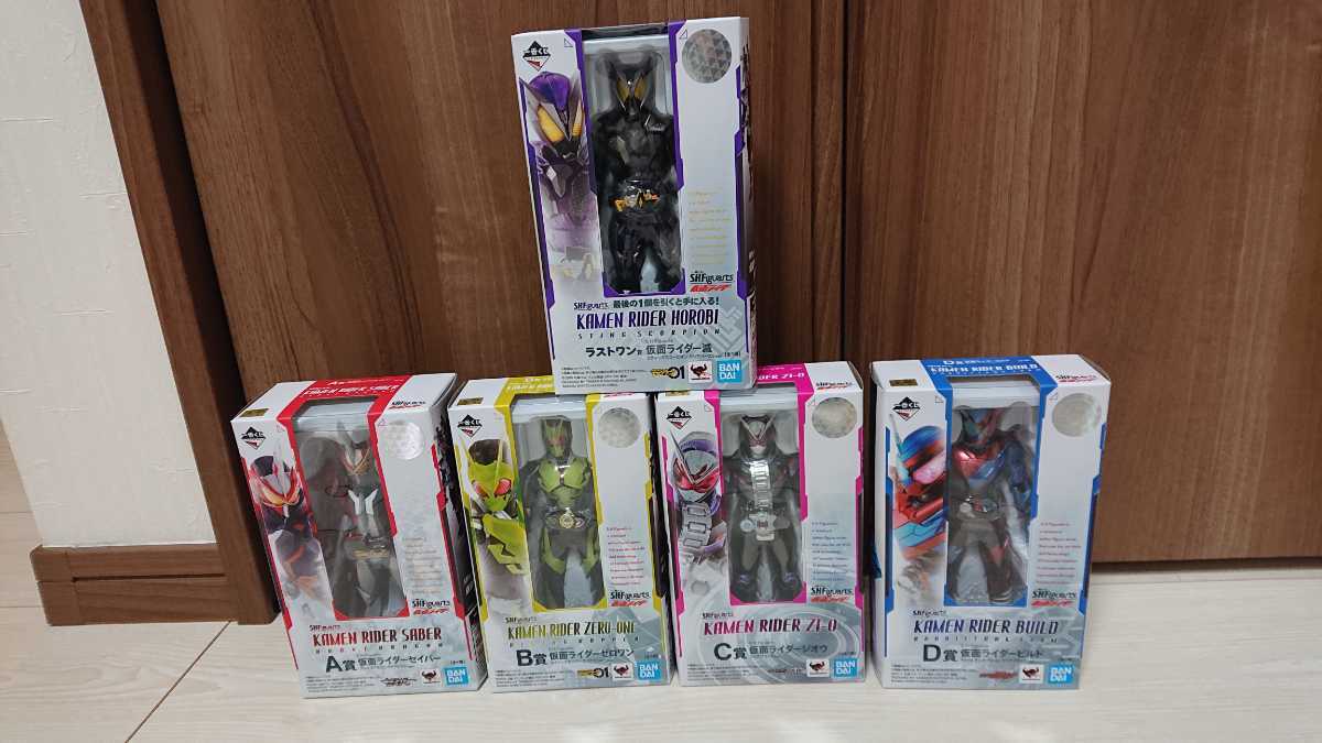 一番くじ 仮面ライダー ラストワン賞 滅 スティングスコーピオン A賞 セイバー B賞 ゼロワン C賞 ジオウ D賞 ビルド  ５体セッ