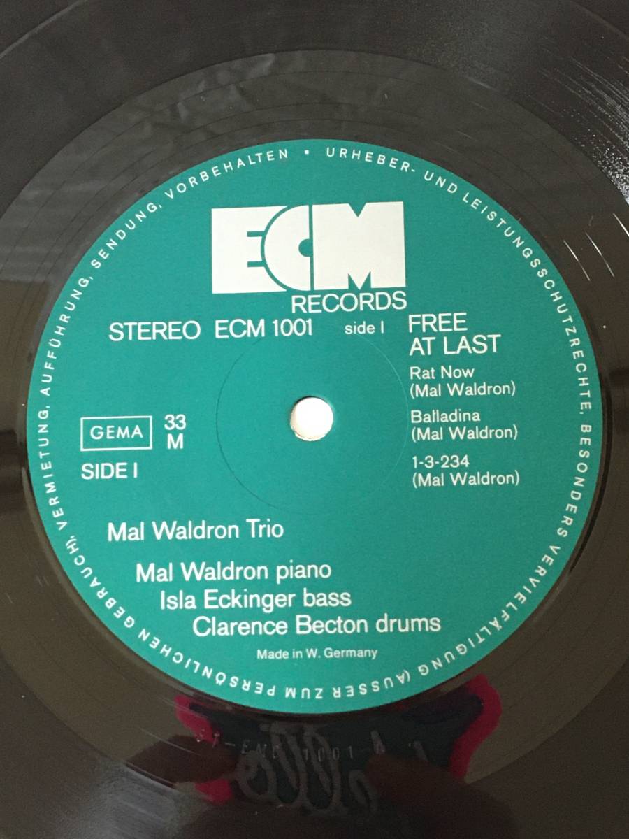 ☆O525☆LP レコード Mal Waldron Trio Free at Last ECM-1001ST 西ドイツ盤_画像4