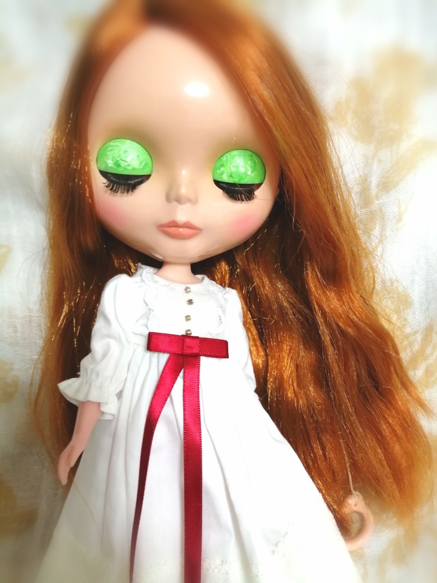 本体のみ　ゆらゆらかわいい女の子　カスタム　ネオブライス　ブライス　blythe