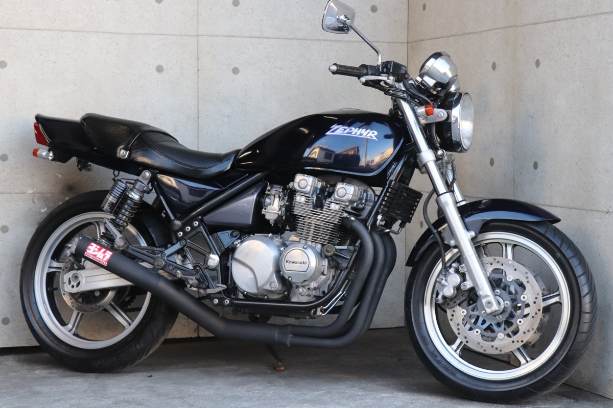 横浜~ Kawasaki ゼファー400 旧車 初期型C1 キャンディ