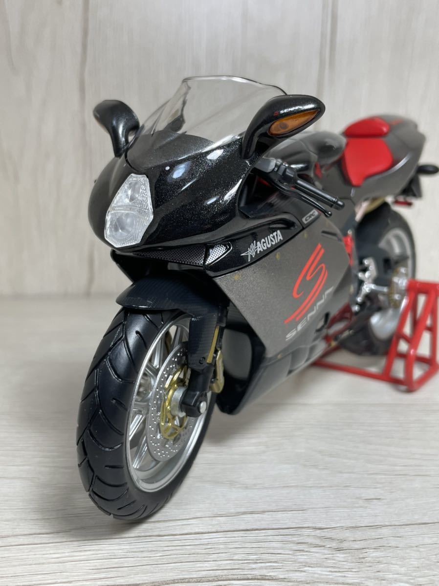 ミニチャンプス1 12 MV アグスタ F4 Tamburini 2005 ミニカー