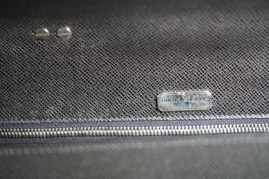 フランス製 逸品 グレー ビジネスバッグ 最高級レザー 本革 本物 正規品 希少 鞄 メンズ 紳士_画像8
