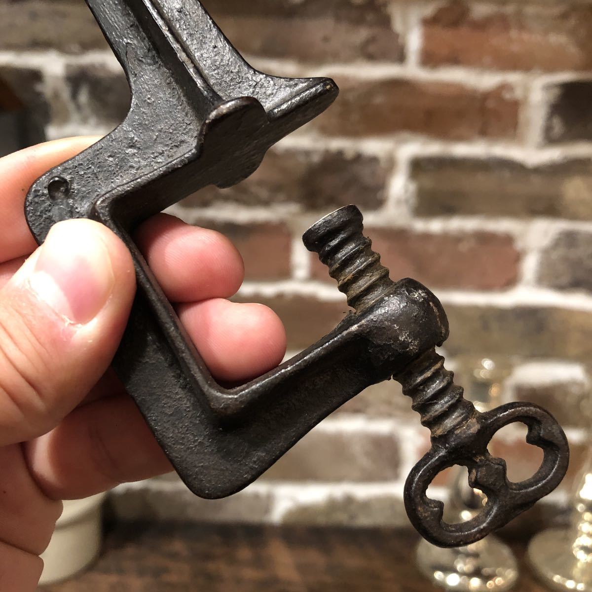 【antique】アイロンボード アイロン台 クランプ 店舗什器 vintage ブロカント 古道具 アンティーク ヴィンテージ US 古着 雑貨 ディスプレ