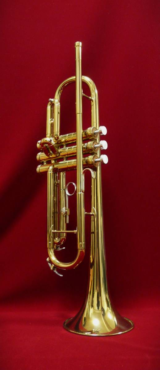 Yahoo!オークション - CONN 8B ARTIST 1976 LEE MORGAN MINT Yahoo!オークション - CONN 8B ARTIST 1976 LEE MORGAN MINT