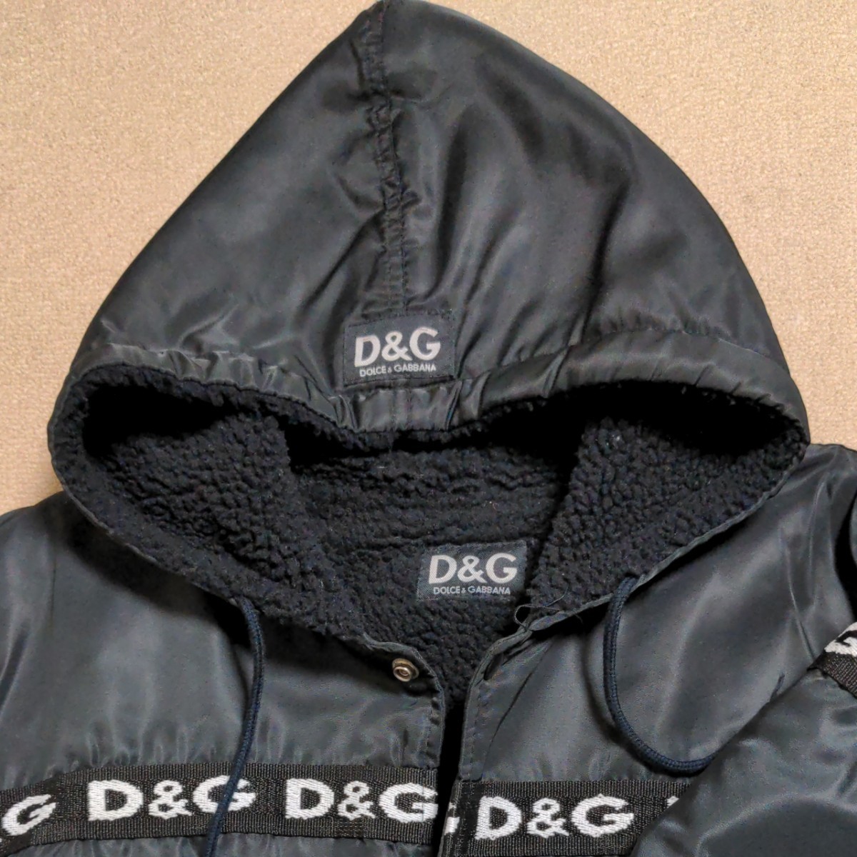 DOLCE&GABBANA ドルガバ ベンチコート|Yahoo!フリマ(旧PayPay DOLCE&GABBANA ドルガバ ベンチコート|Yahoo!フリマ(旧PayPay