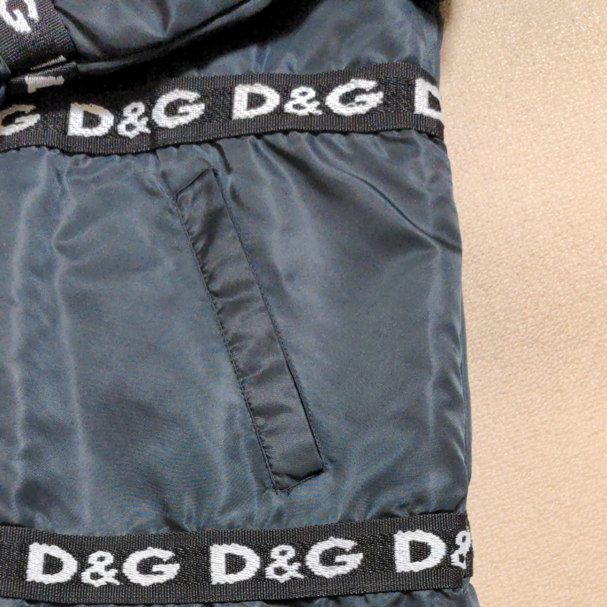 DOLCE&GABBANA ドルガバ ベンチコート|Yahoo!フリマ(旧PayPay DOLCE&GABBANA ドルガバ ベンチコート|Yahoo!フリマ(旧PayPay