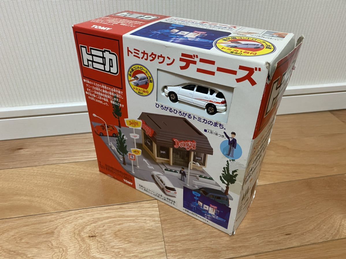 Yahoo!オークション - TOMY トミカ トミカタウン デニーズ Yahoo!オークション - TOMY トミカ トミカタウン デニーズ