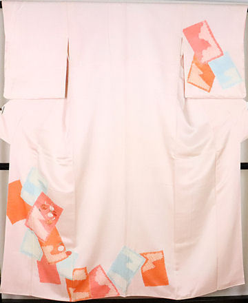 絞り訪問着 袷 正絹 ピンク 刺繍菊 絞り色紙紋 Mサイズ ki24444 美品 着物 レディース 送料無料 リサイクル 中古