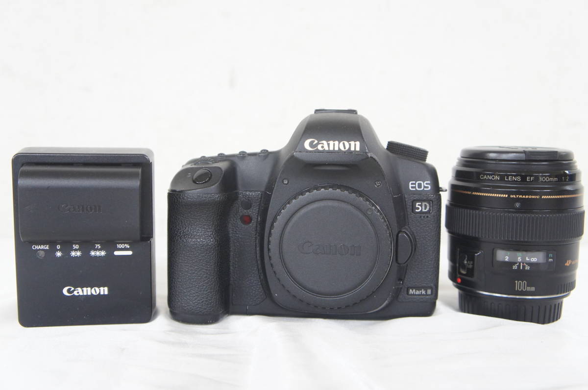 ⑧ Canon キャノン EOS 5D MarkⅡ デジタル一眼 デジタルカメラ EF 100mm F2 レンズ バッテリー 充電器 0601150601_画像1