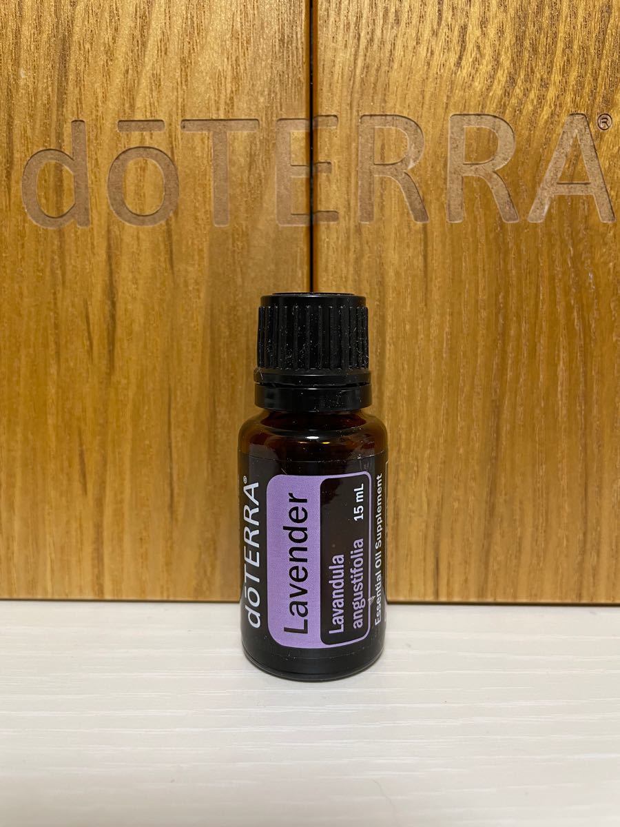 doTERRA ドテラ　ラベンダー15 ml とフランキンセンス15ml エッセンシャルオイル