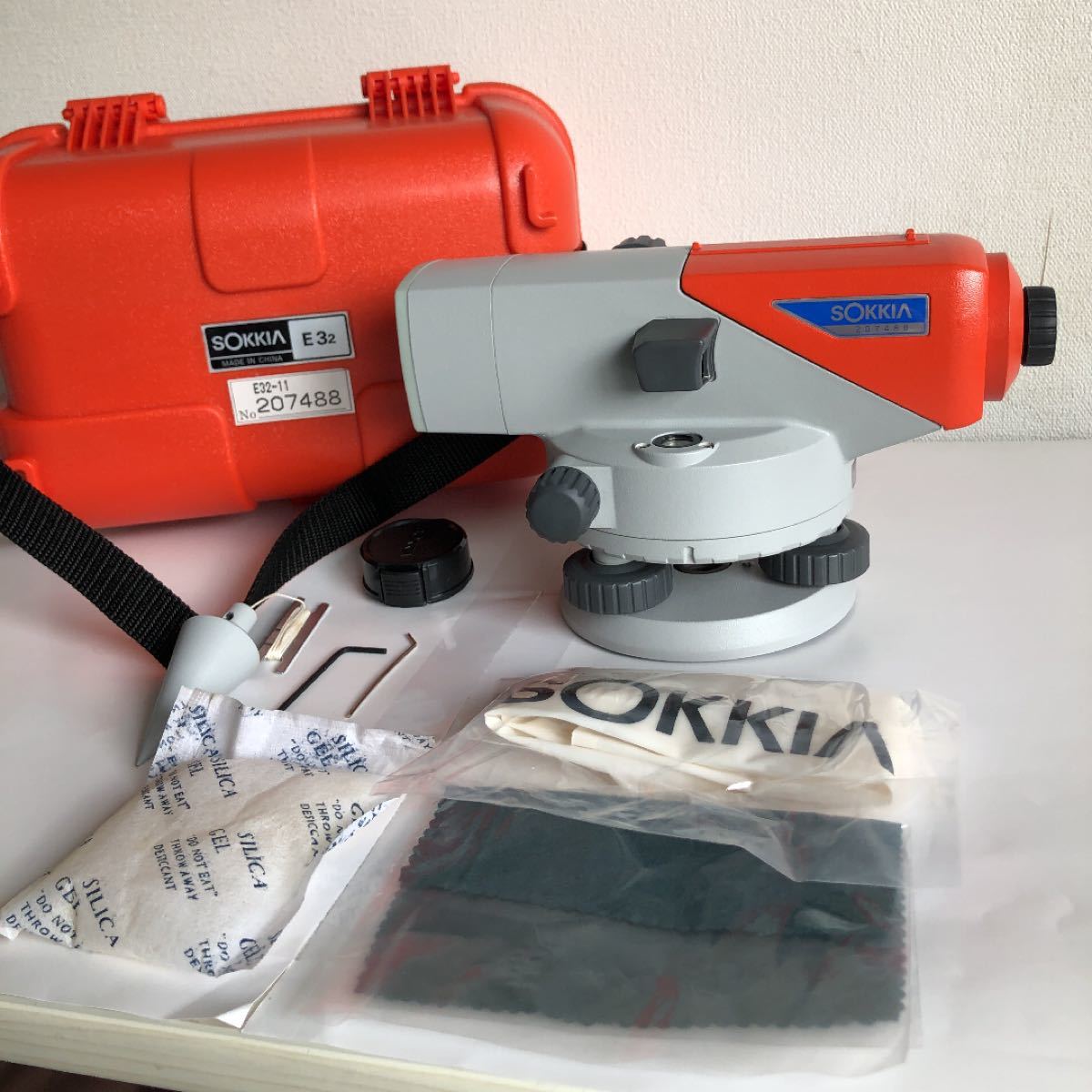 測量 測量機器 ソキア オートレベル E32 新品未使用|Yahoo 測量 測量機器 ソキア オートレベル E32 新品未使用|Yahoo