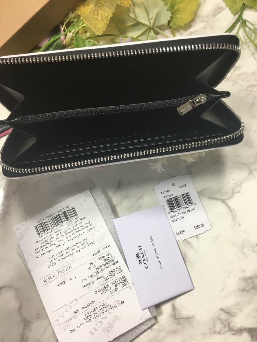 【新品正規品】COACH 黒 白フチ 長財布 97c