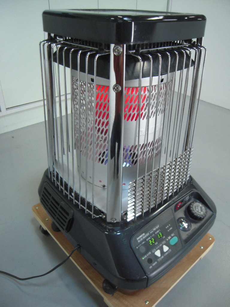 〇ダイニチ ブルーヒーターFM-181F 02年 気化器新品 分解洗浄 〇ダイニチ ブルーヒーターFM-181F 02年 気化器新品 分解洗浄