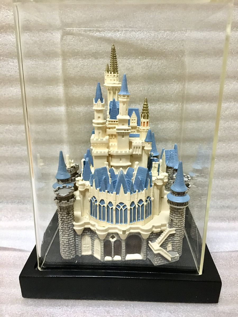 東京ディズニーランド シンデレラ城フィギュア 東京ディズニーランド シンデレラ城フィギュア