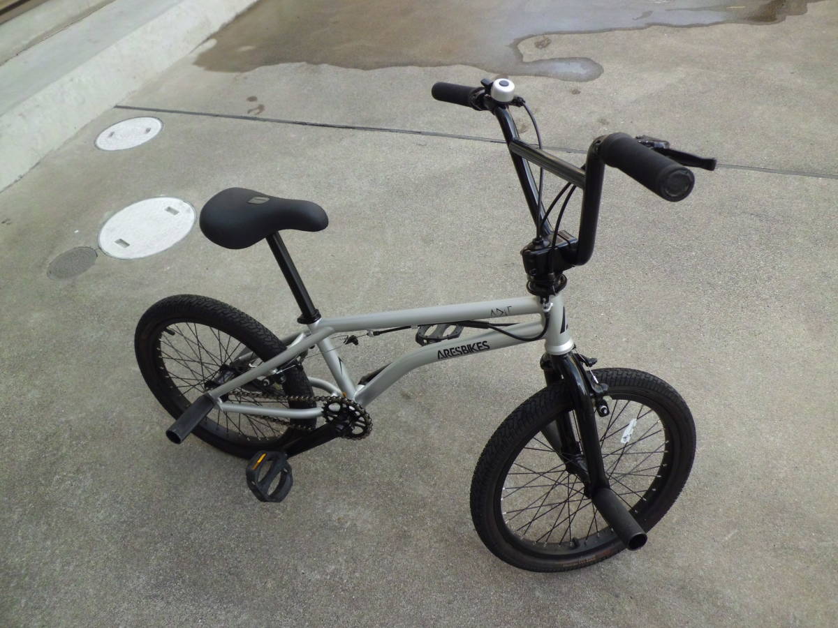 豊富な2023 ヤフオク! - 美品 ARESBIKES アーレスバイク キッズ BMX